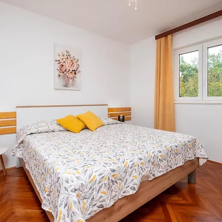 Cozy In Sveti Bartol Veligolji